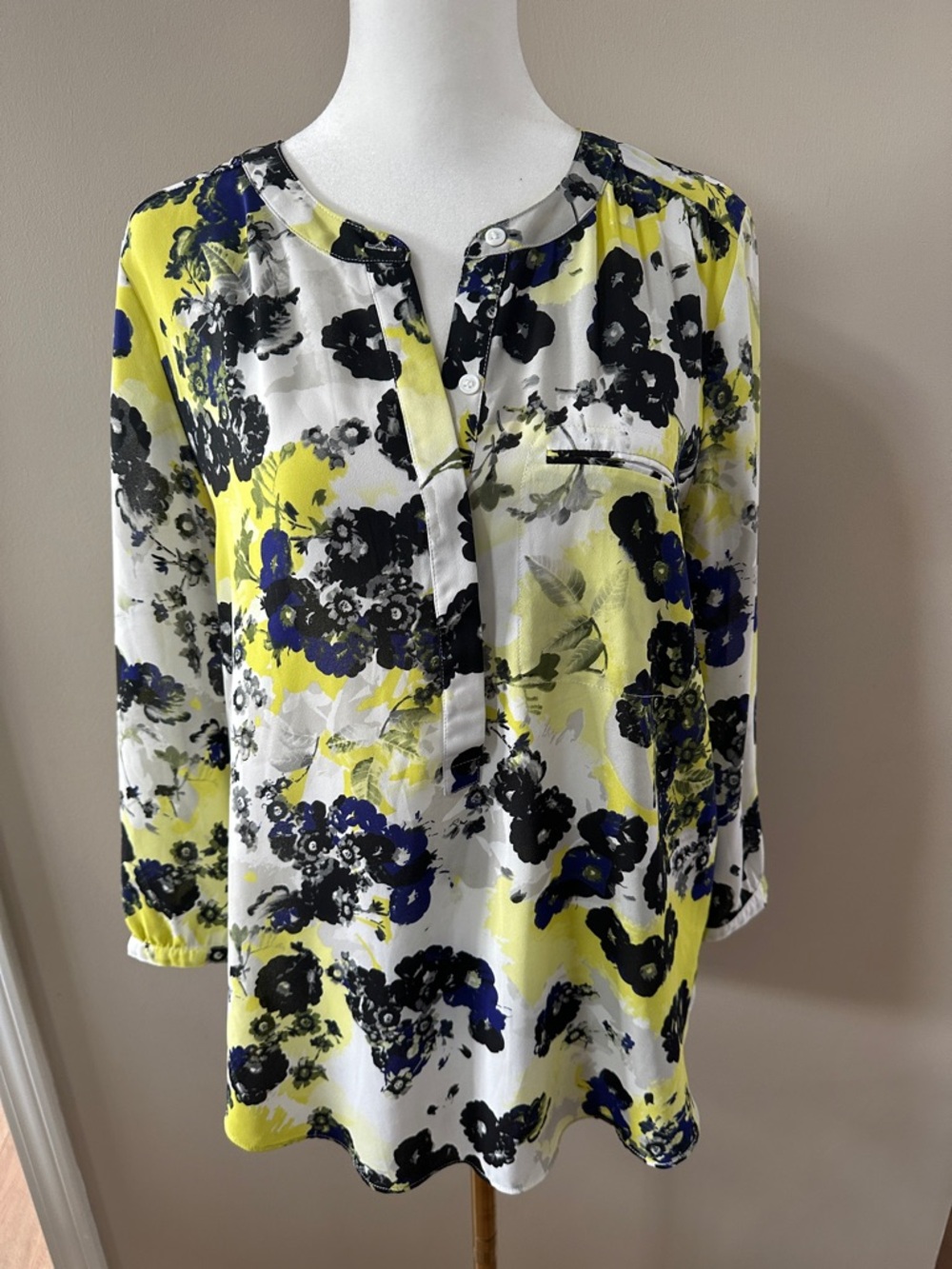 NYDJ Yellow, Black & Blue Floral Split-Neck Blouse